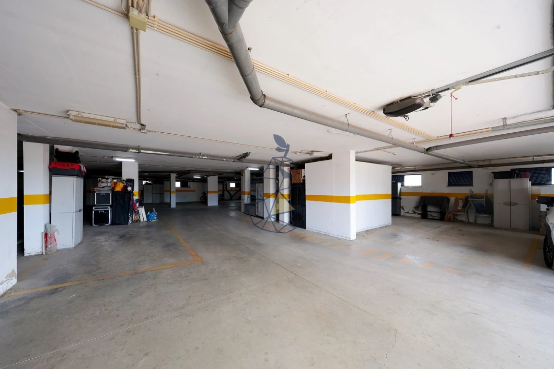 Apartamento T3 para Venda em Portimão Foto 40