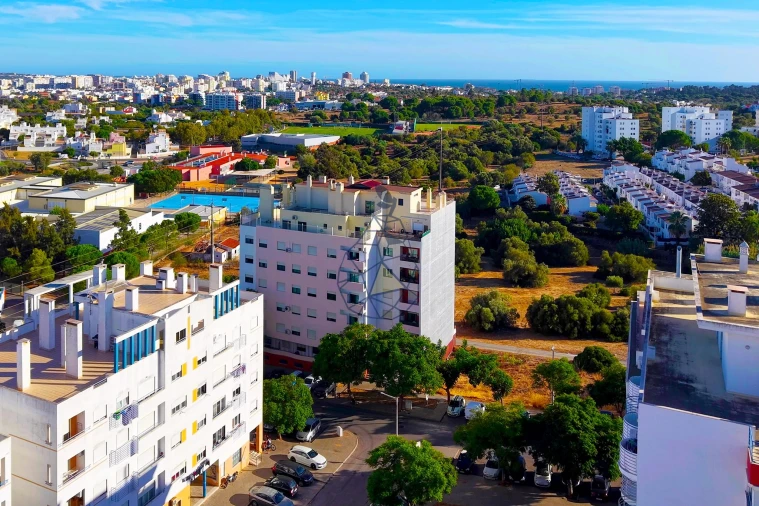 Apartamento T3 para Venda em Portimão Foto 44
