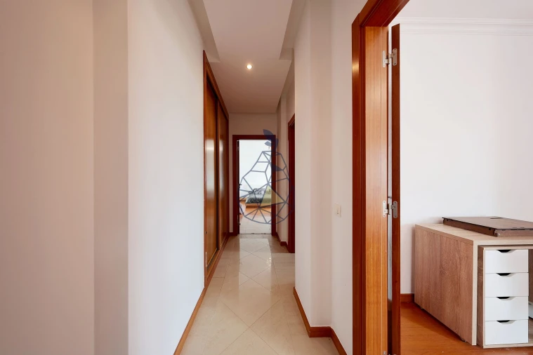 Apartamento T3 para Venda em Portimão Foto 15