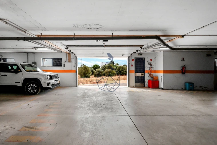 Apartamento T3 para Venda em Portimão Foto 43