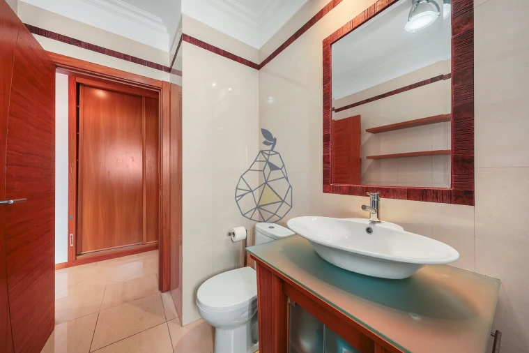 Apartamento T3 para Venda em Portimão Foto 19