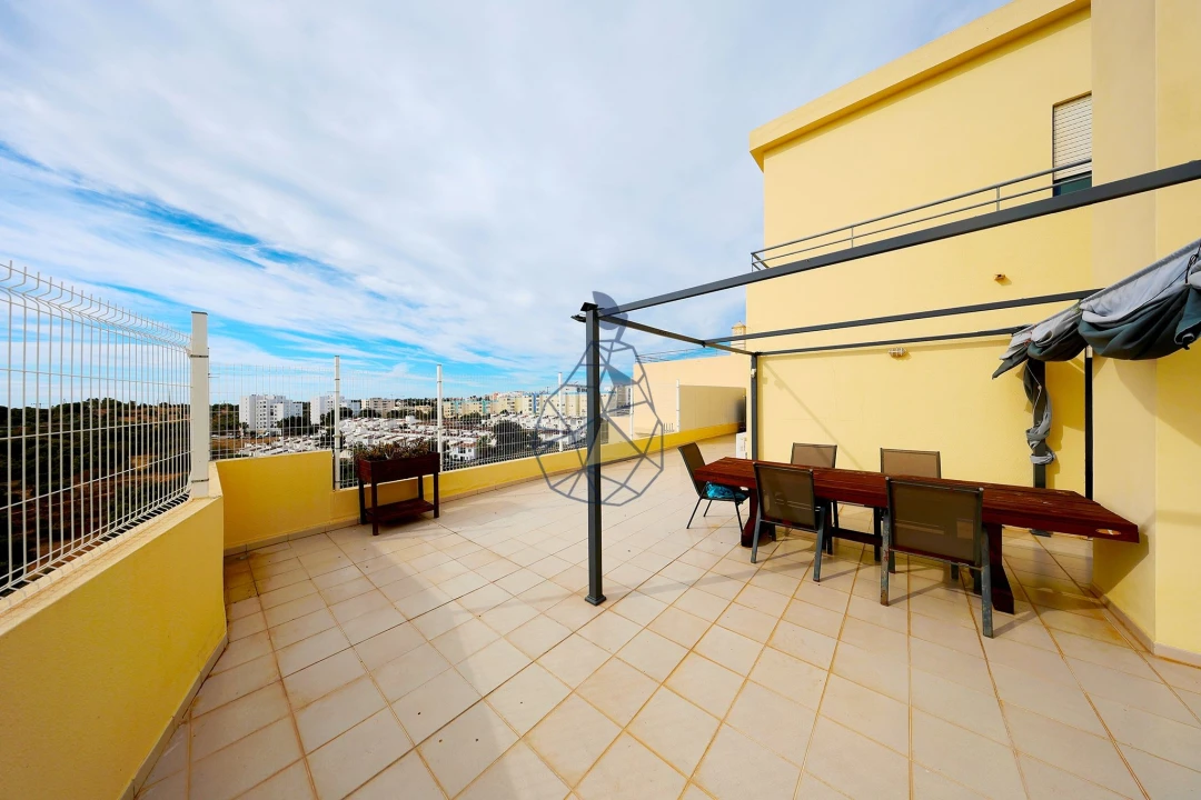 Apartamento T3 para Venda em Portimão Foto 11