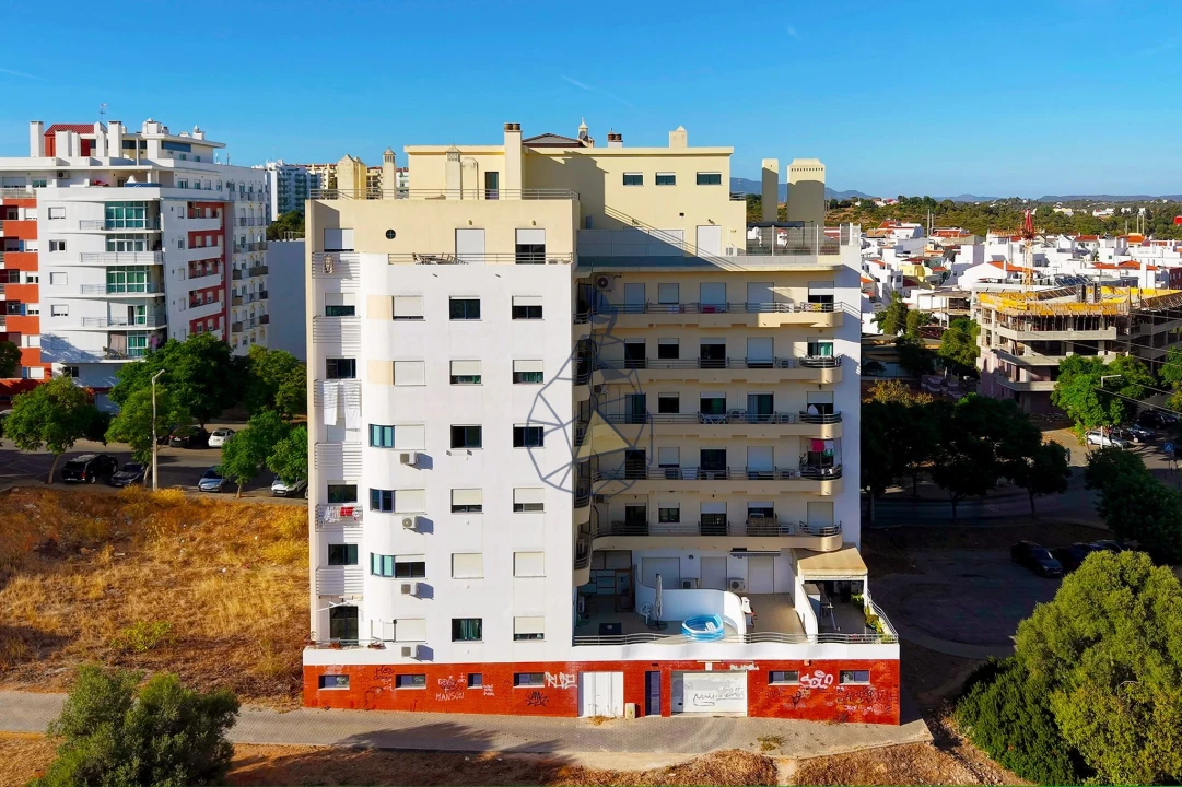 Apartamento T3 para Venda em Portimão Foto 1