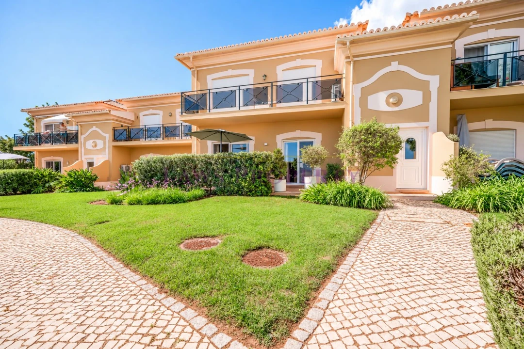 Apartamento T2 para Venda em Lagos (São Sebastião e Santa Maria) Foto 1