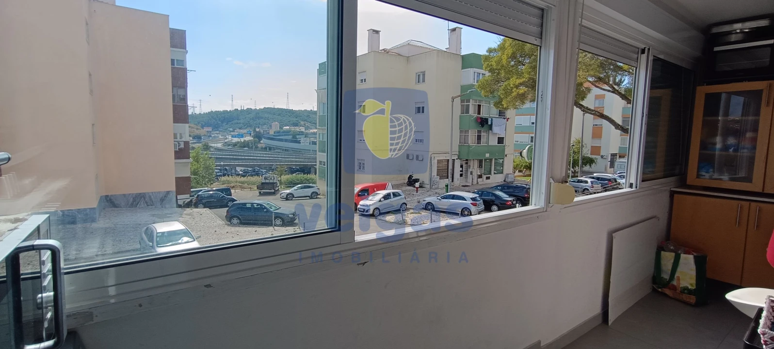Apartamento T2 para Venda em Odivelas Foto 31