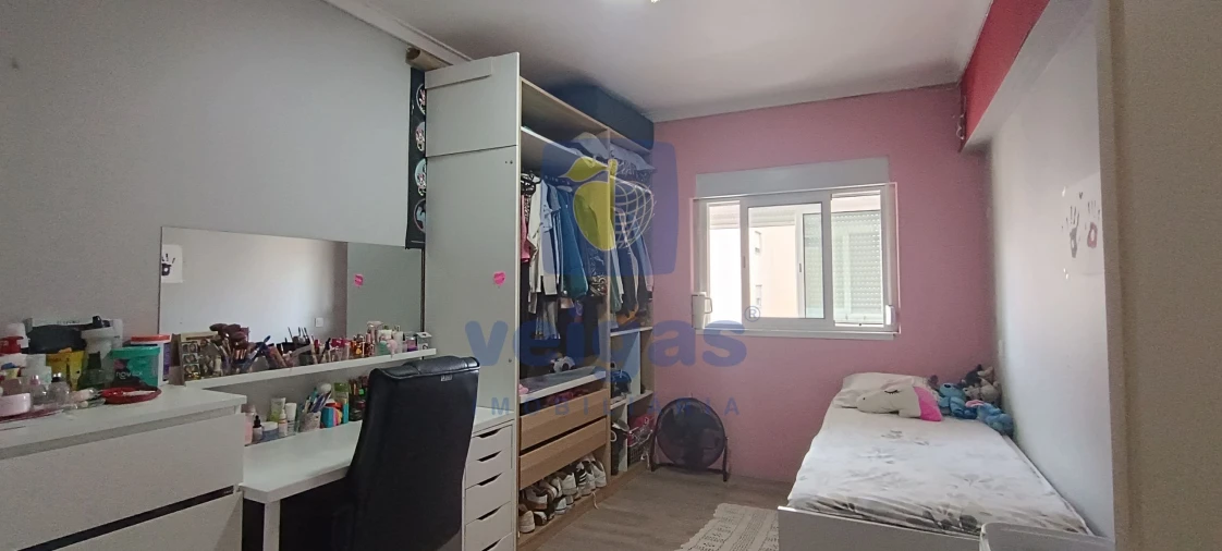 Apartamento T2 para Venda em Odivelas Foto 14
