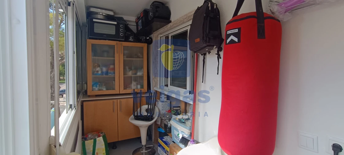Apartamento T2 para Venda em Odivelas Foto 35