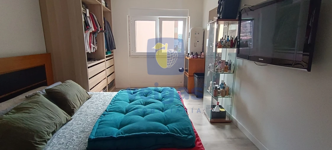 Apartamento T2 para Venda em Odivelas Foto 37