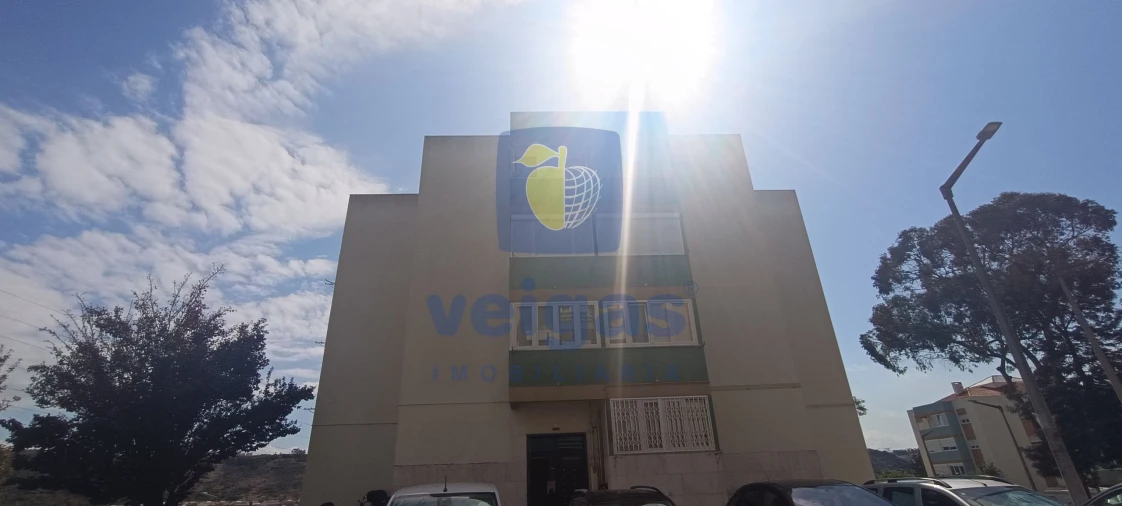 Apartamento T2 para Venda em Odivelas Foto 48