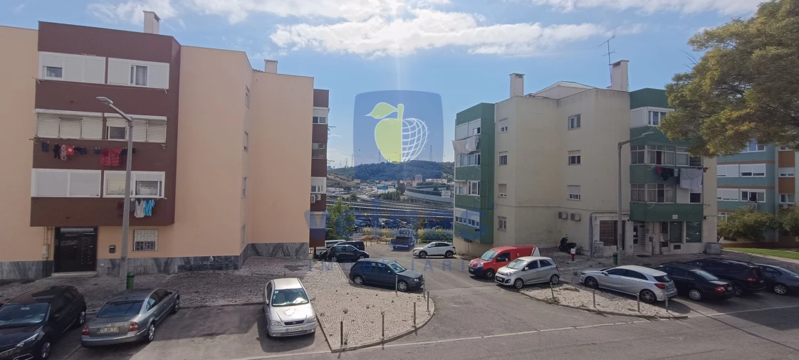Apartamento T2 para Venda em Odivelas Foto 33