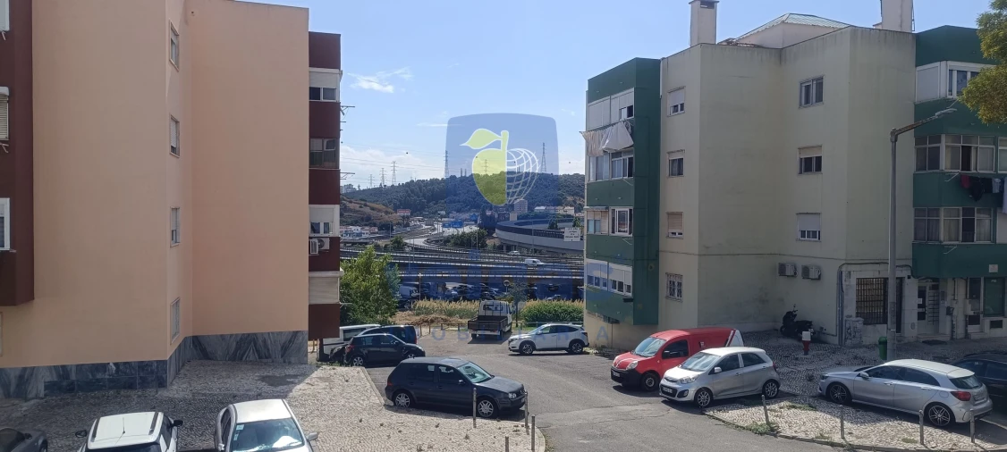 Apartamento T2 para Venda em Odivelas Foto 39