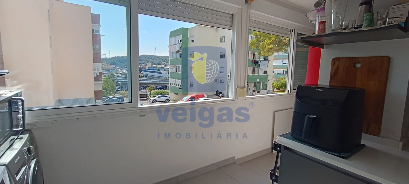 Apartamento T2 para Venda em Odivelas Foto 29