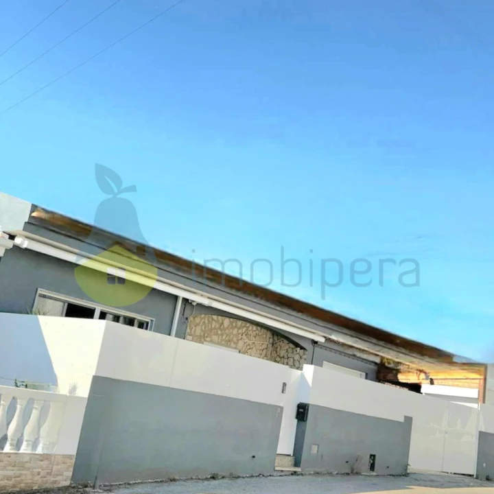 Moradia T3 para Venda em Portimão Foto 31