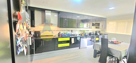Moradia T3 para Venda em Portimão