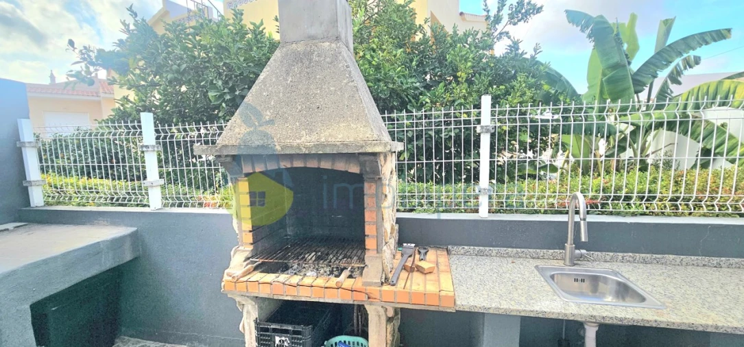 Moradia T3 para Venda em Portimão Foto 29