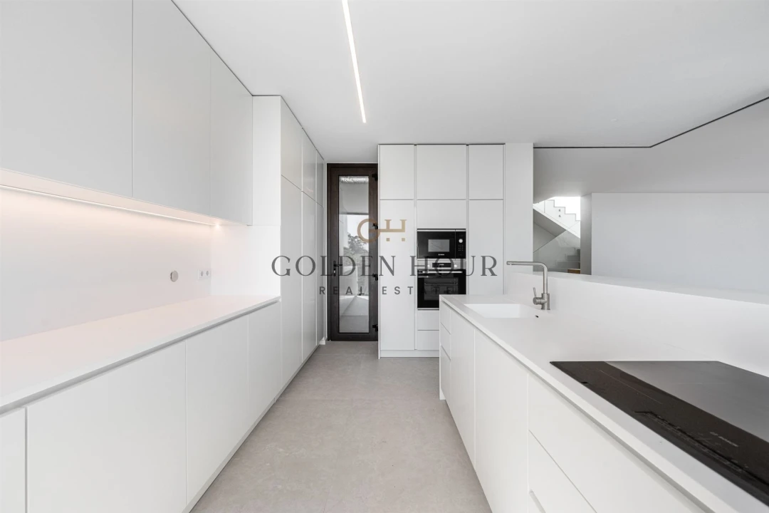 Apartamento T4 para Venda em Mafamude e Vilar do Paraíso Foto 15