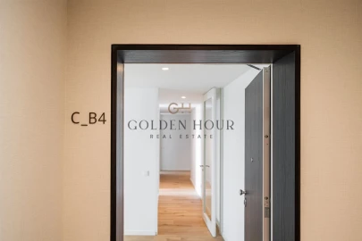 Apartamento T4 para Venda em Mafamude e Vilar do Paraíso