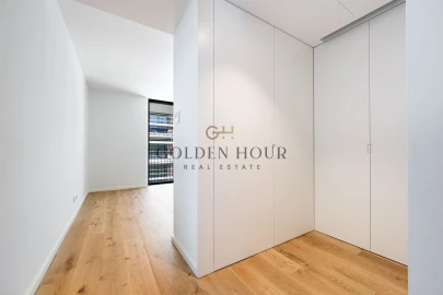 Apartamento T4 para Venda em Mafamude e Vilar do Paraíso