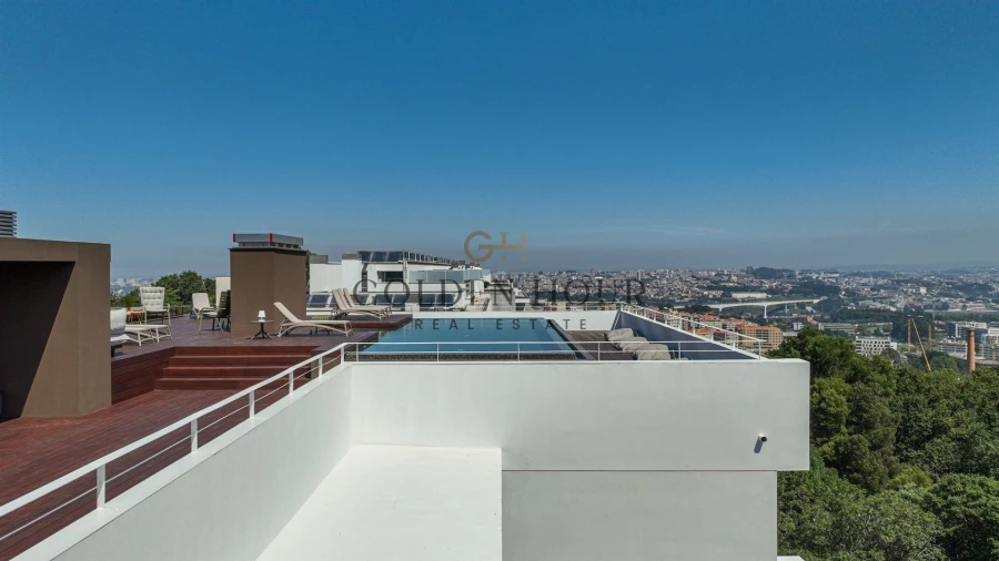 Apartamento T4 para Venda em Mafamude e Vilar do Paraíso Foto 5