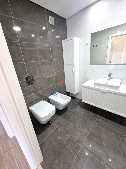 Apartamento T3 para Venda em Ramada e Caneças