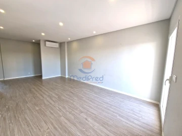 Apartamento T3 para Venda em Ramada e Caneças
