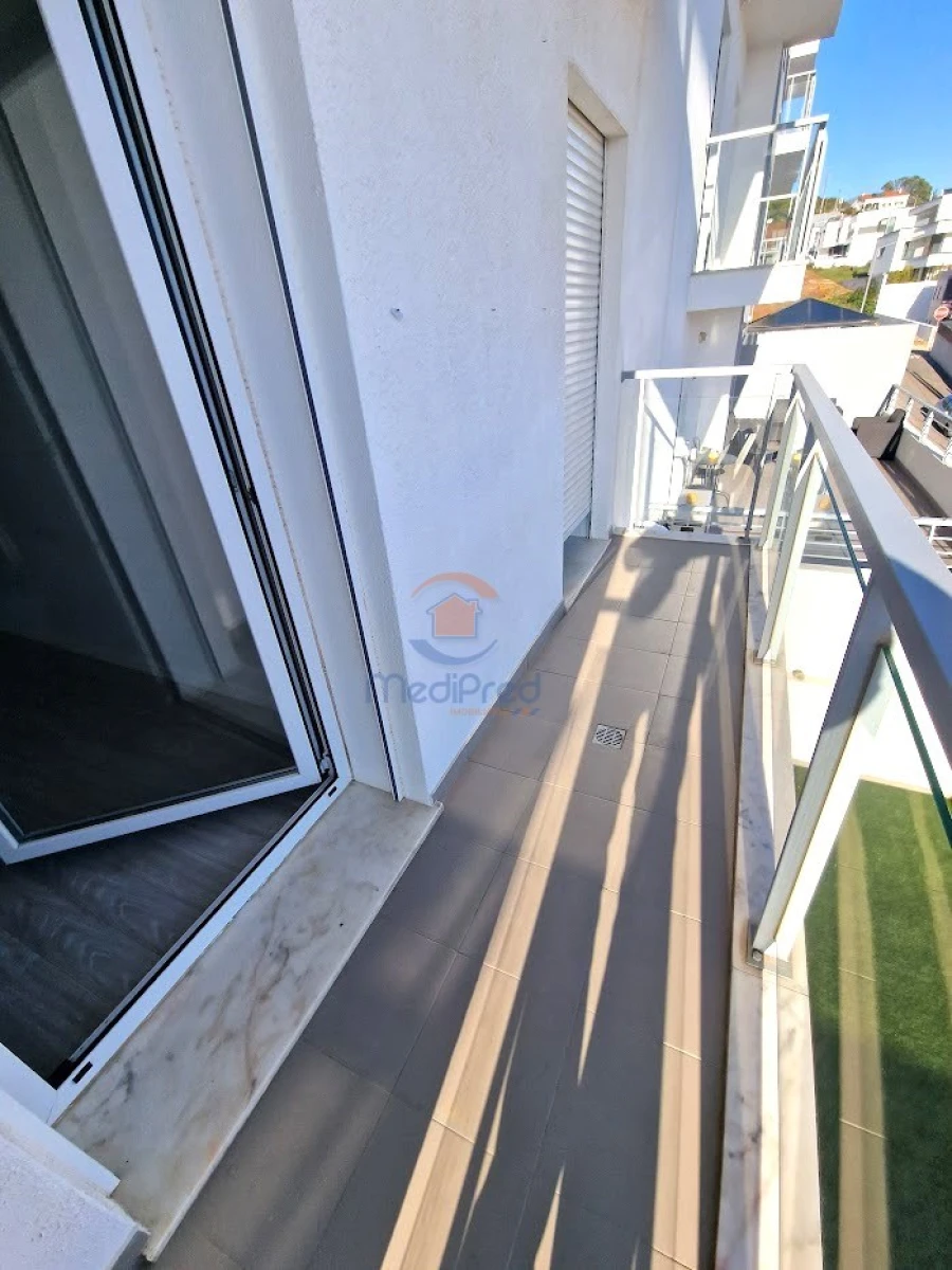 Apartamento T3 para Venda em Ramada e Caneças Foto 6