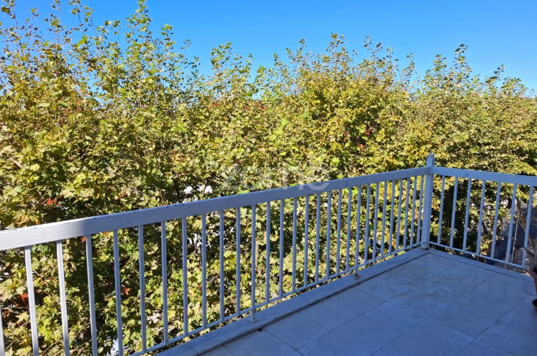 Apartamento T3 para Venda em Porto Salvo Foto 13