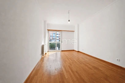 Apartamento T3 para Venda em Porto Salvo