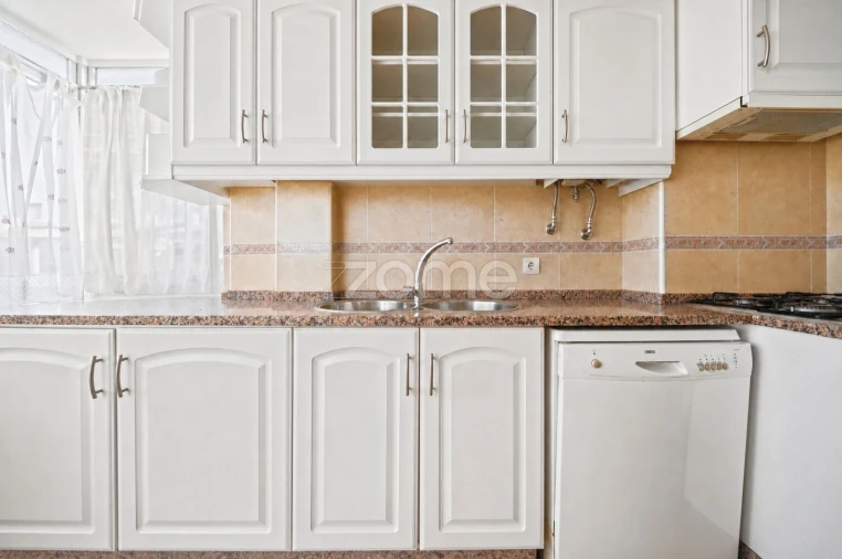 Apartamento T2 para Venda em Oeiras e São Julião da Barra, Paço de Arcos e Caxias Foto 8