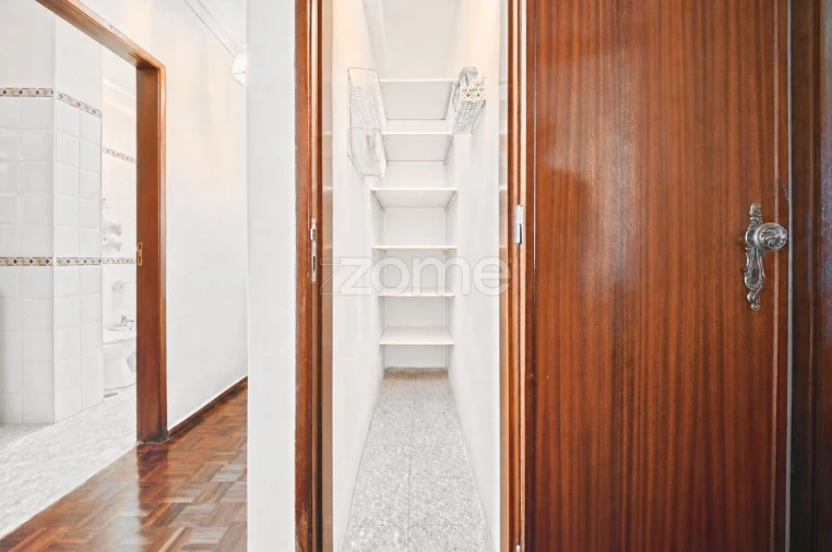 Apartamento T2 para Venda em Oeiras e São Julião da Barra, Paço de Arcos e Caxias Foto 18