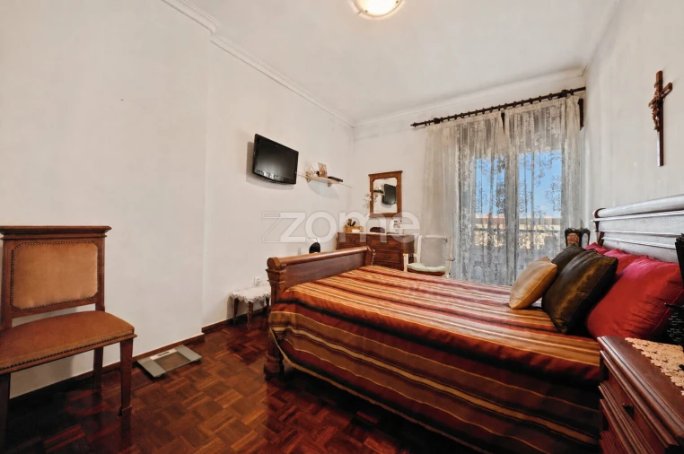 Apartamento T2 para Venda em Oeiras e São Julião da Barra, Paço de Arcos e Caxias Foto 23