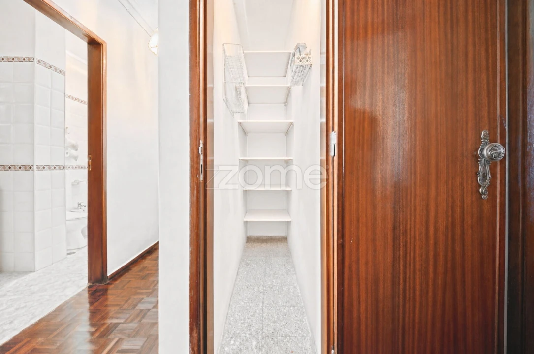 Apartamento T2 para Venda em Oeiras e São Julião da Barra, Paço de Arcos e Caxias Foto 18