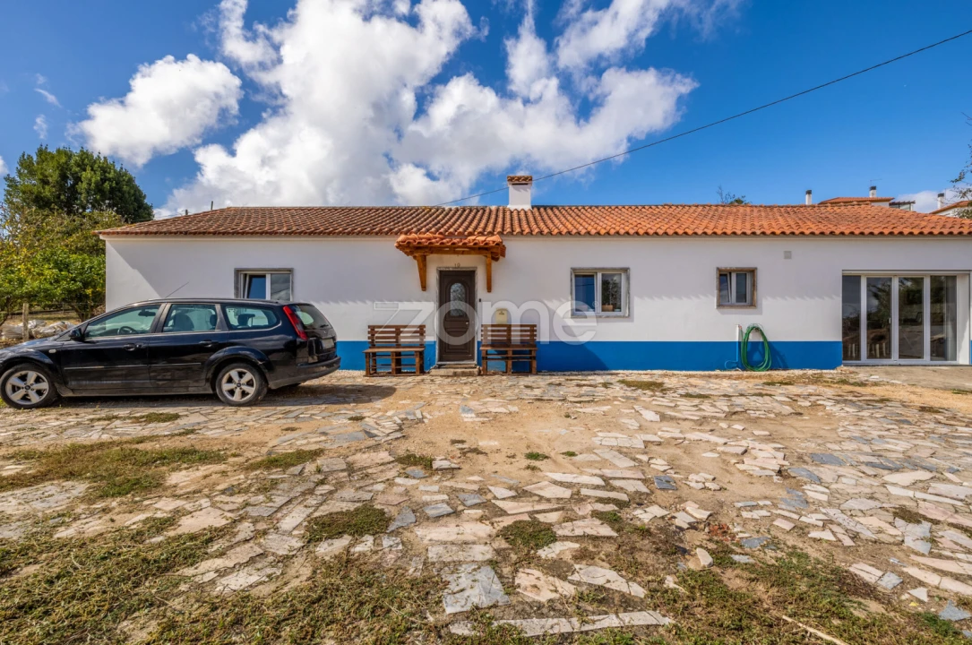 Moradia T3 para Venda em Evora de Alcobaça Foto 1