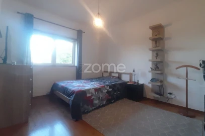 Moradia T3 para Venda em Meirinhas