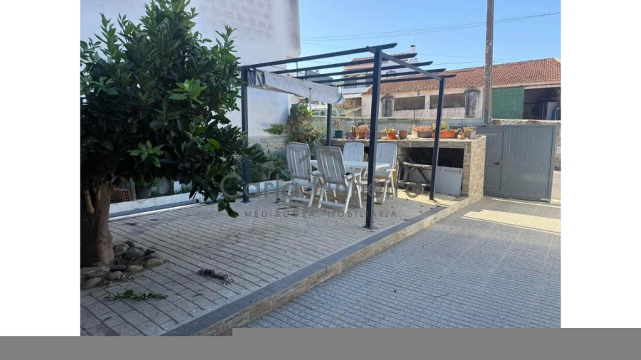 Moradia T3 para Venda em Cercal Foto 10