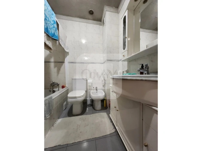 Apartamento T3 para Arrendamento em Nossa Senhora da Conceição, São Pedro e São Dinis Foto 6