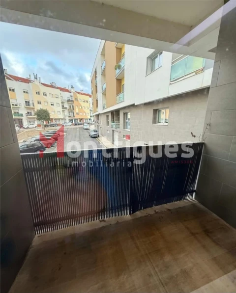 Apartamento T2 para Arrendamento em Alcochete