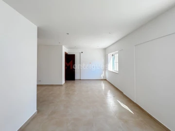 Moradia T4 para Venda em Alcabideche
