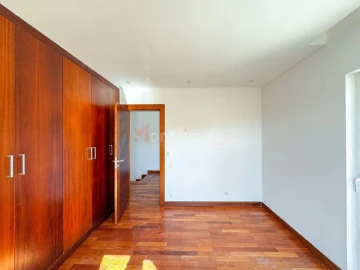 Moradia T4 para Venda em Alcabideche