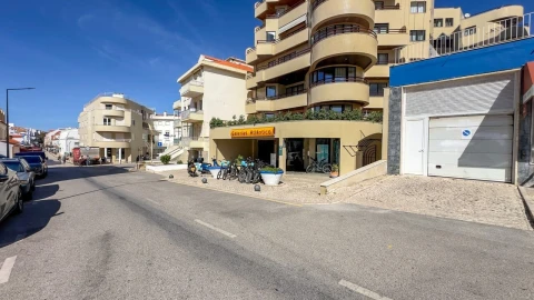 Garagem para Venda em Ericeira