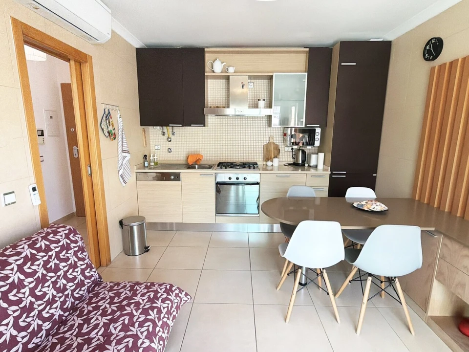 Apartamento T1 para Venda em Albufeira e Olhos de Água Foto 7