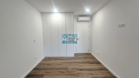 Apartamento T3 para Venda em Cabanelas
