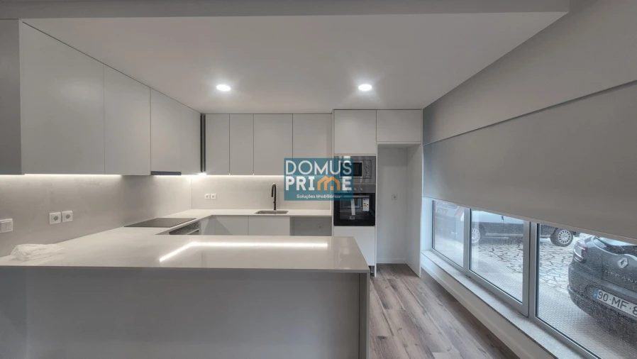 Apartamento T3 para Venda em Cabanelas Foto 2