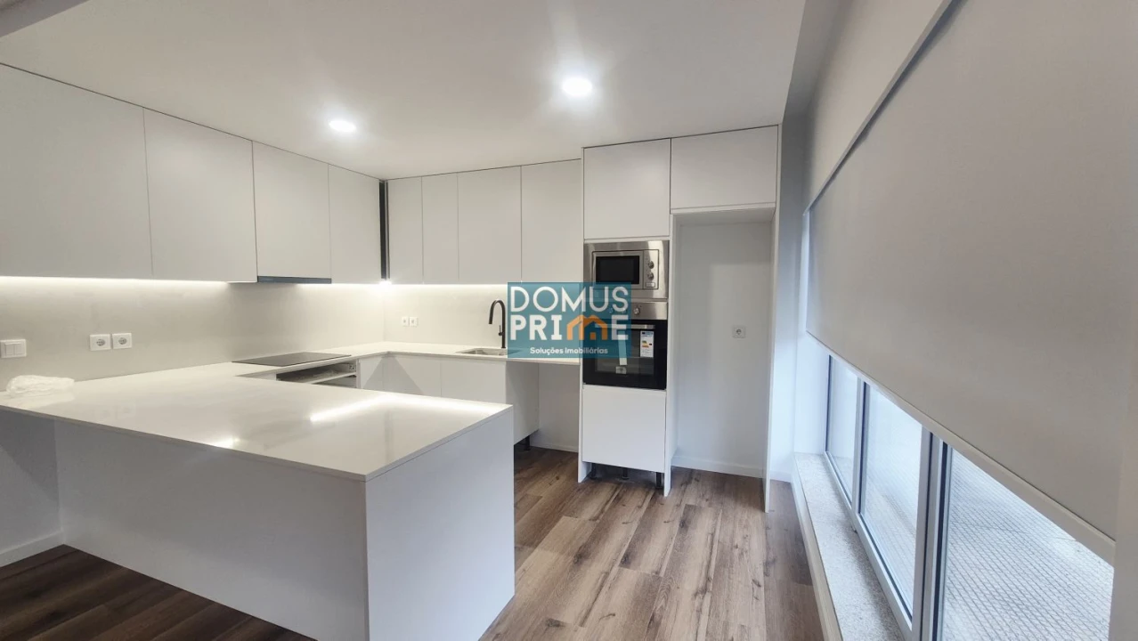 Apartamento T3 para Venda em Cabanelas Foto 1