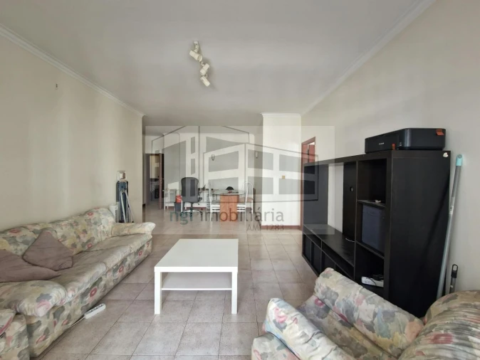 Apartamento T1 para Arrendamento em Benfica Foto 10