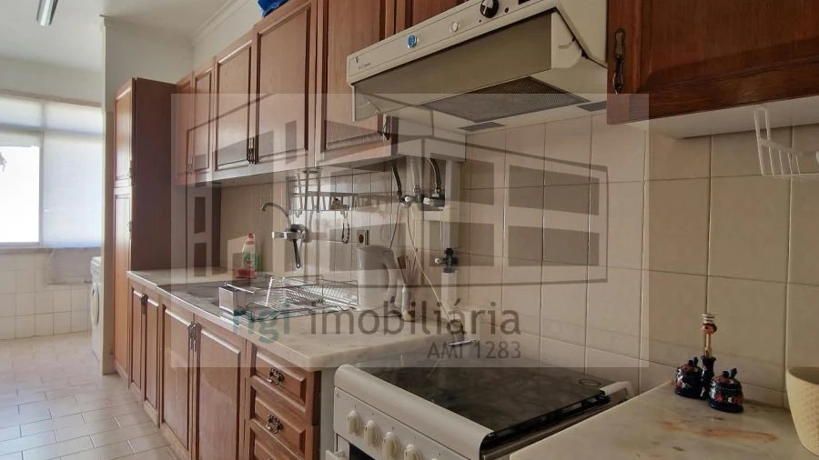 Apartamento T1 para Arrendamento em Benfica