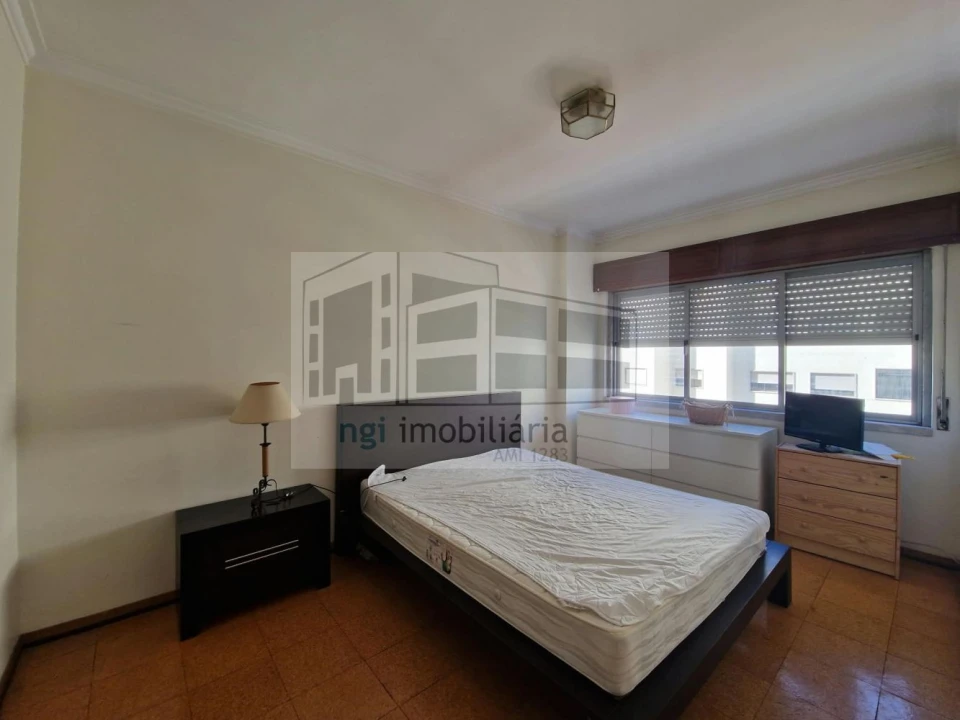 Apartamento T1 para Arrendamento em Benfica Foto 16