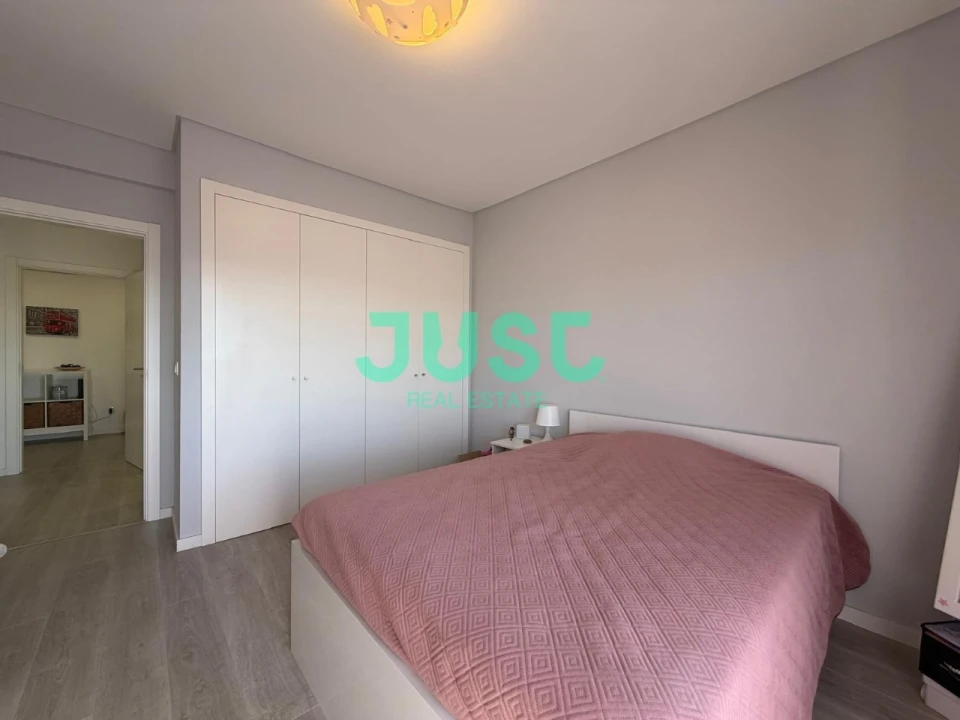 Apartamento T3 para Venda em Pinhal Novo Foto 16