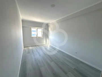 Apartamento T4 para Venda em Amora