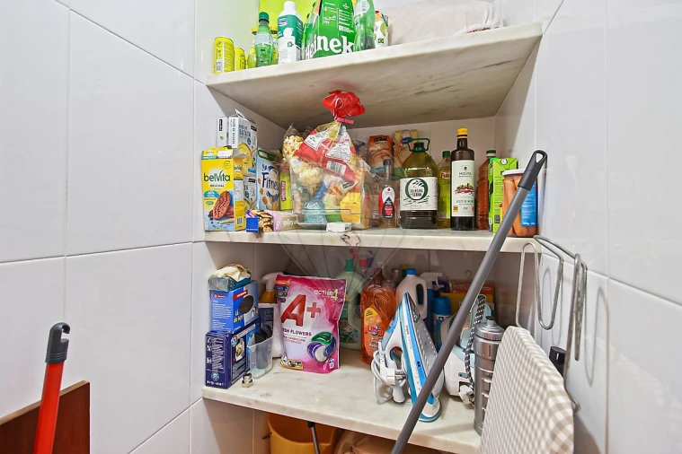 Apartamento T3 para Arrendamento em São Domingos de Benfica Foto 11